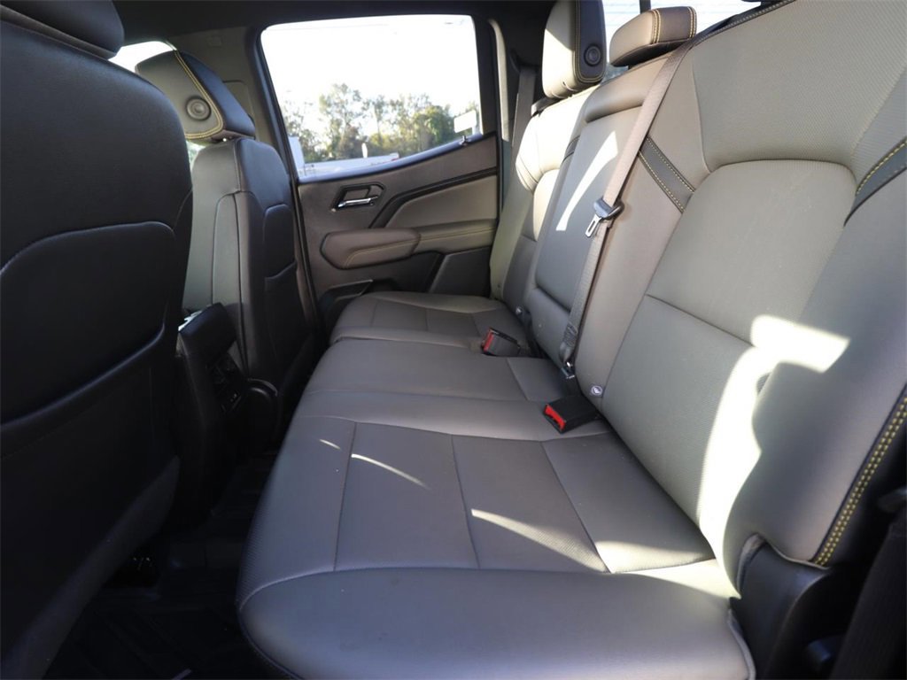 Used 2023 Chevrolet Colorado ZR2 w/ ZR2 Convenience Package III image 12