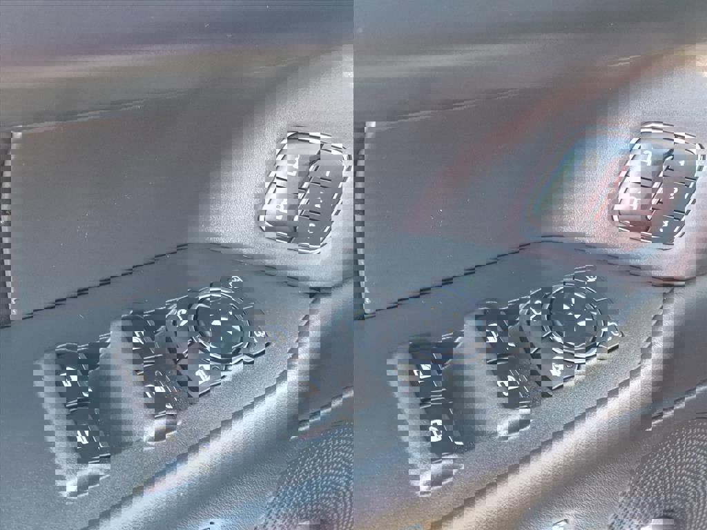 Certified 2023 Ford Expedition Max Platinum image 23