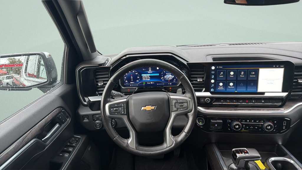 Used 2022 Chevrolet Silverado 1500 LTZ w/ LTZ Premium Package AWD/4WD image 11
