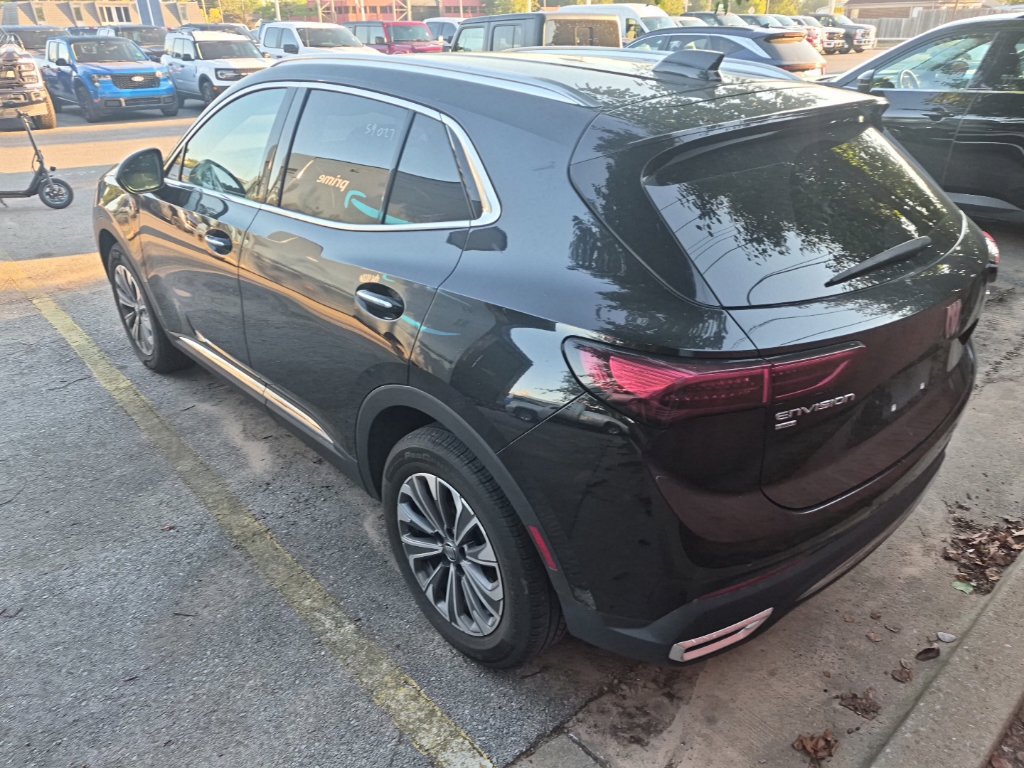 Used 2024 Buick Envision Preferred AWD/4WD image 9