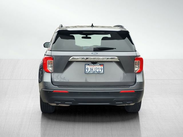 Certified 2023 Ford Explorer XLT image 4