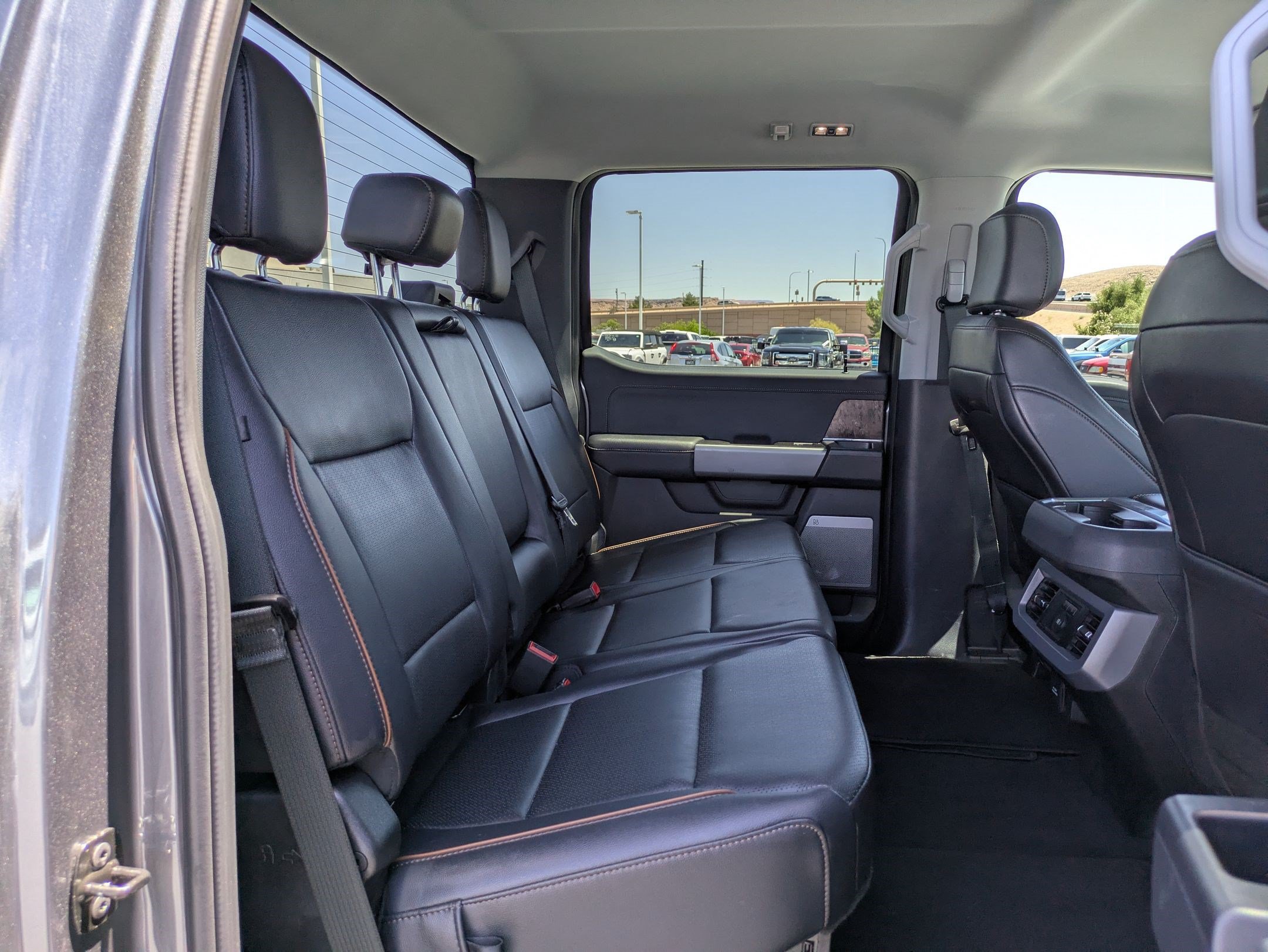 Certified 2025 Ford F250 Lariat AWD/4WD image 30