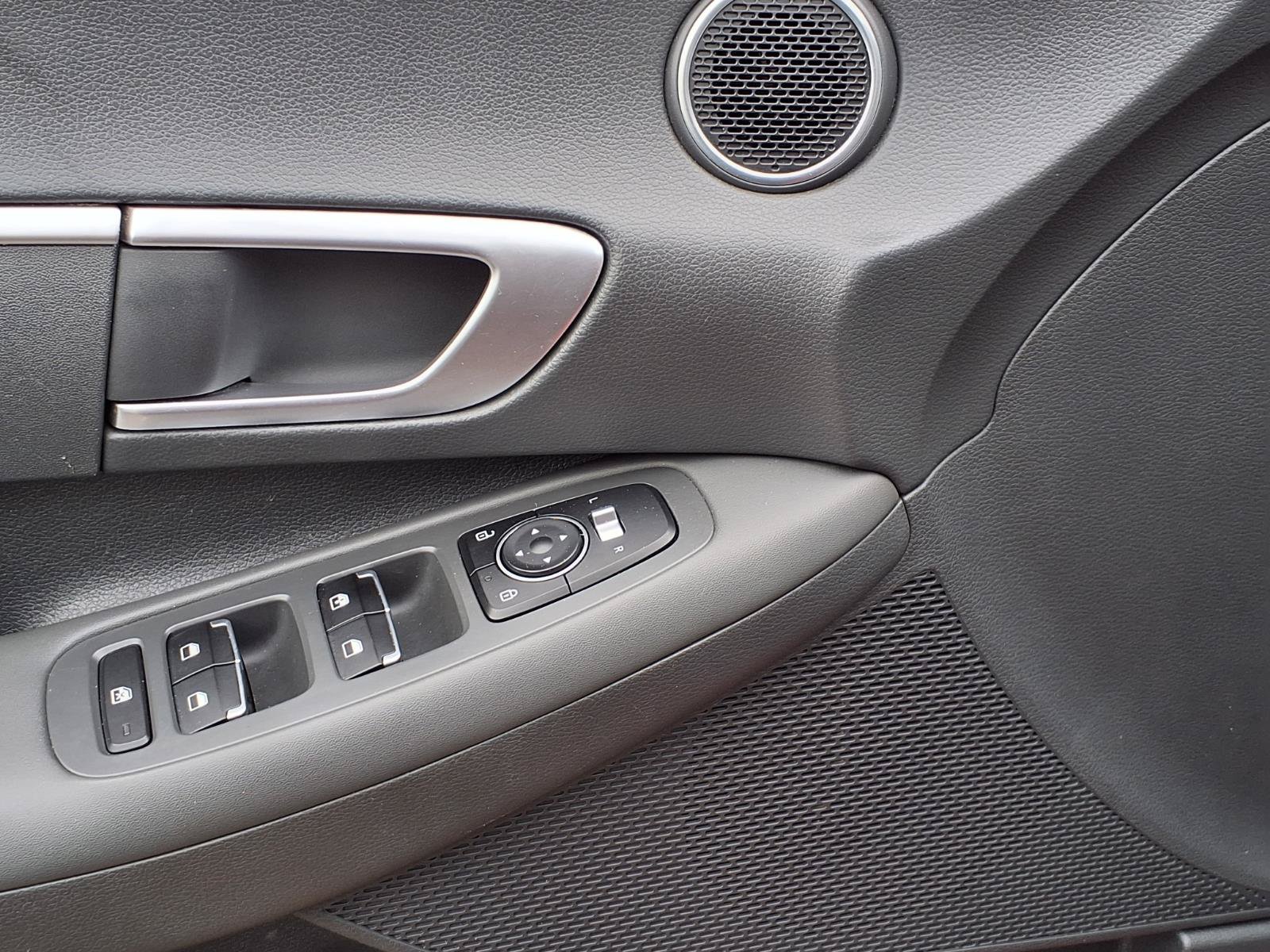 Used 2022 Hyundai Sonata SE FWD image 13