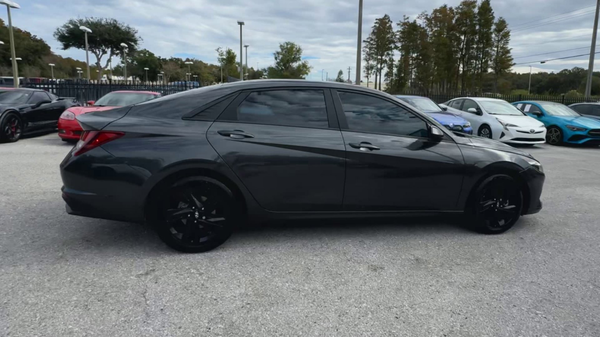 Used 2021 Hyundai Elantra SEL w/ Convenience Package image 31