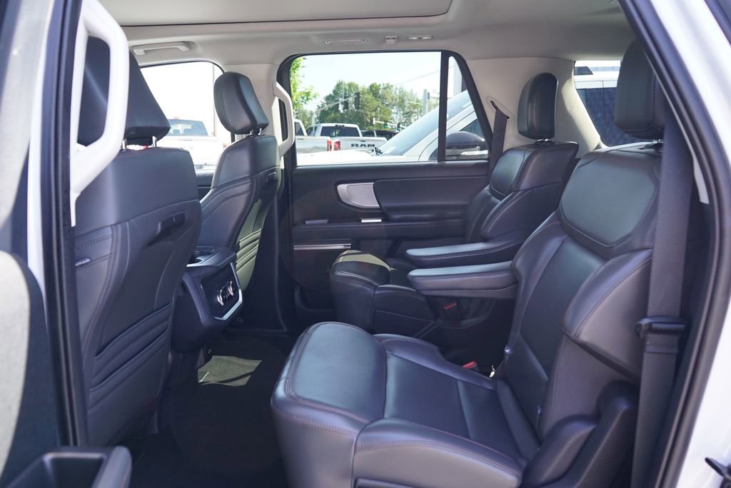 Certified 2025 Ford Expedition Max Active AWD/4WD image 11