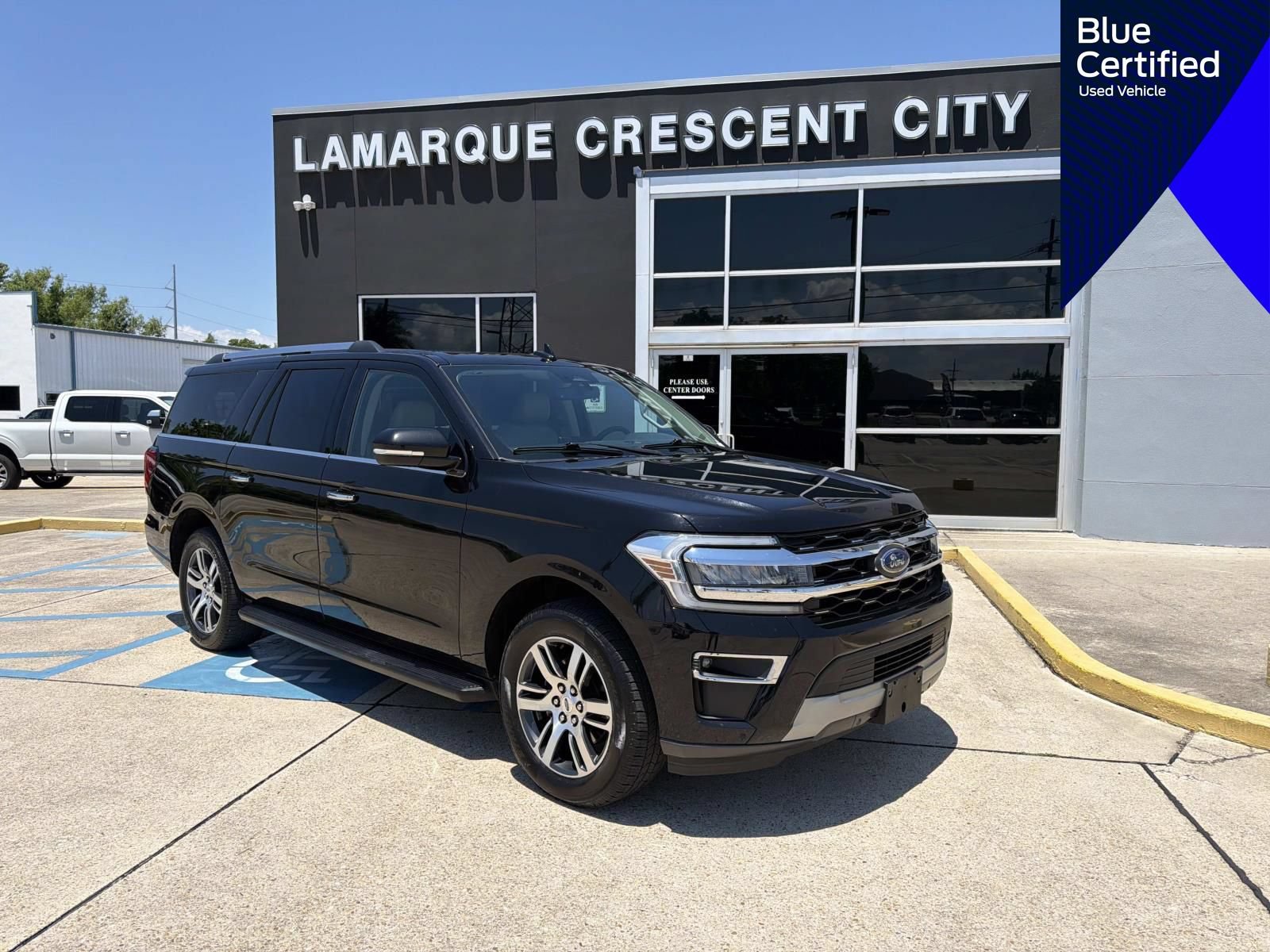 Certified 2024 Ford Expedition Max Limited AWD/4WD image 1