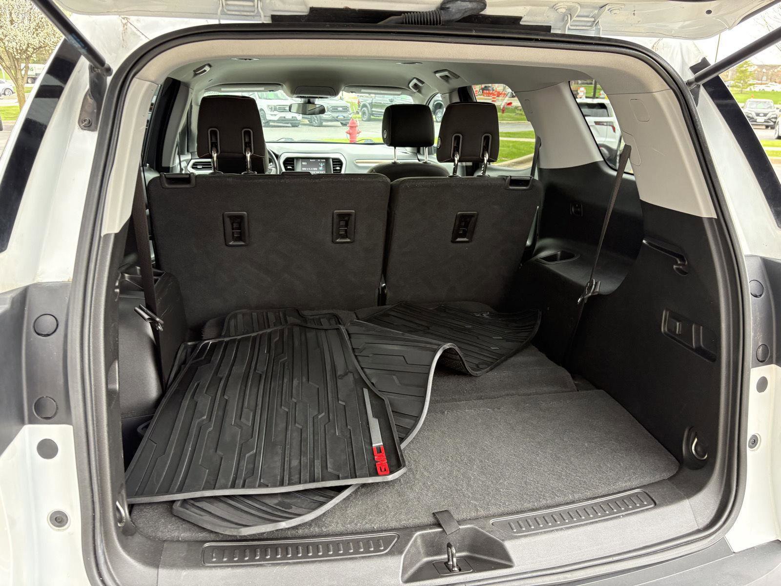 Used 2019 GMC Acadia SLE FWD image 22