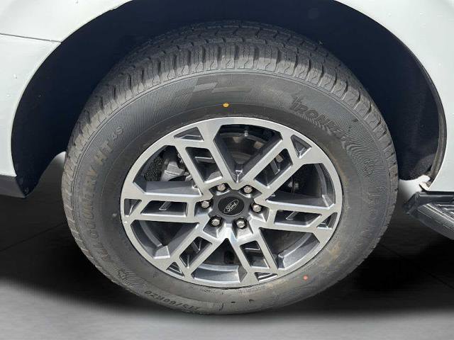 Certified 2025 Ford Expedition Active AWD/4WD image 34