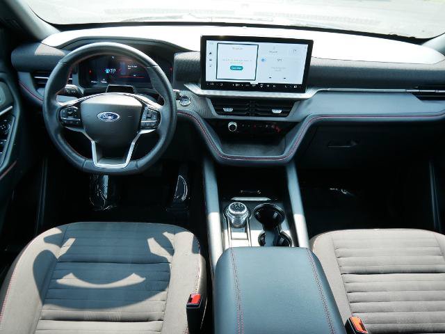 Certified 2025 Ford Explorer ST-Line AWD/4WD image 16