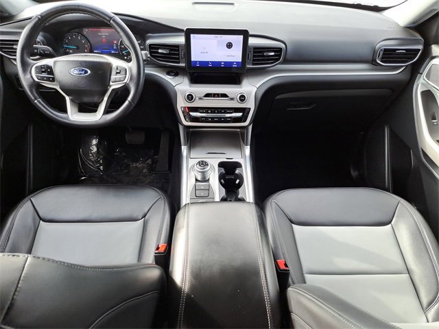 Certified 2023 Ford Explorer XLT w/ Equipment Group 202A image 10