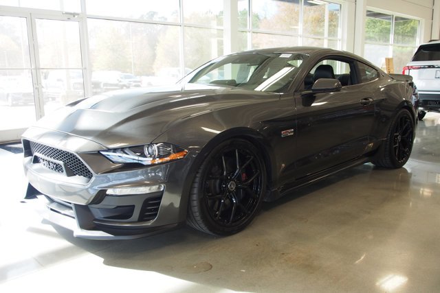 Certified 2019 Ford Mustang GT Premium w/ GT Performance Package image 4
