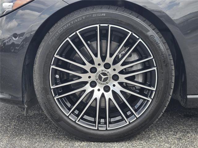 Used 2025 Mercedes-Benz C 300 Sedan image 11