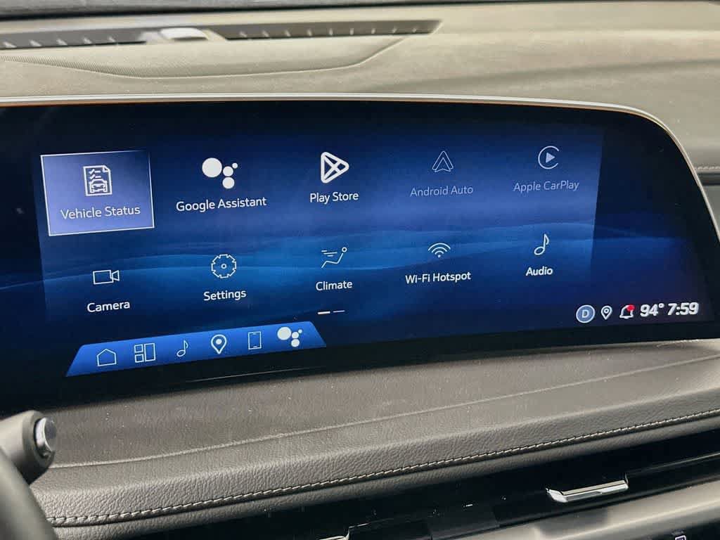 Used 2025 Cadillac XT4 Premium Luxury FWD image 17