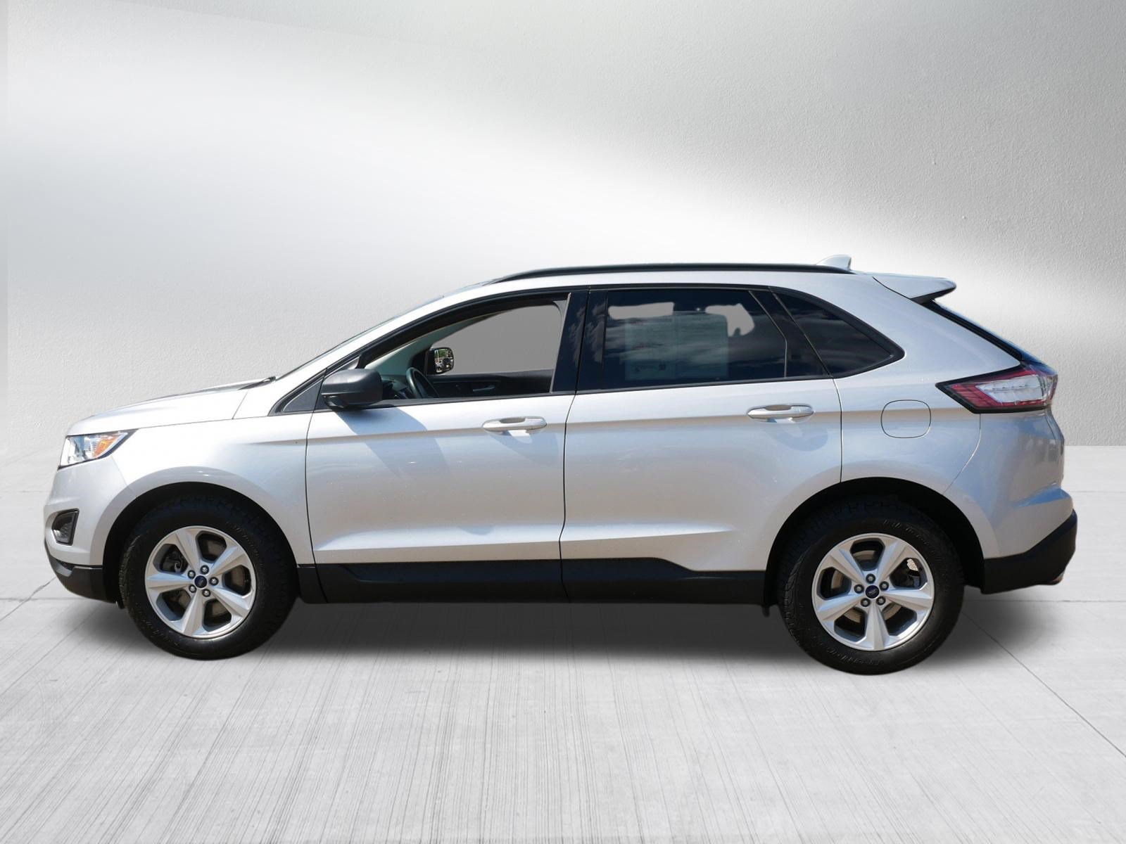 Certified 2017 Ford Edge SE AWD/4WD image 4