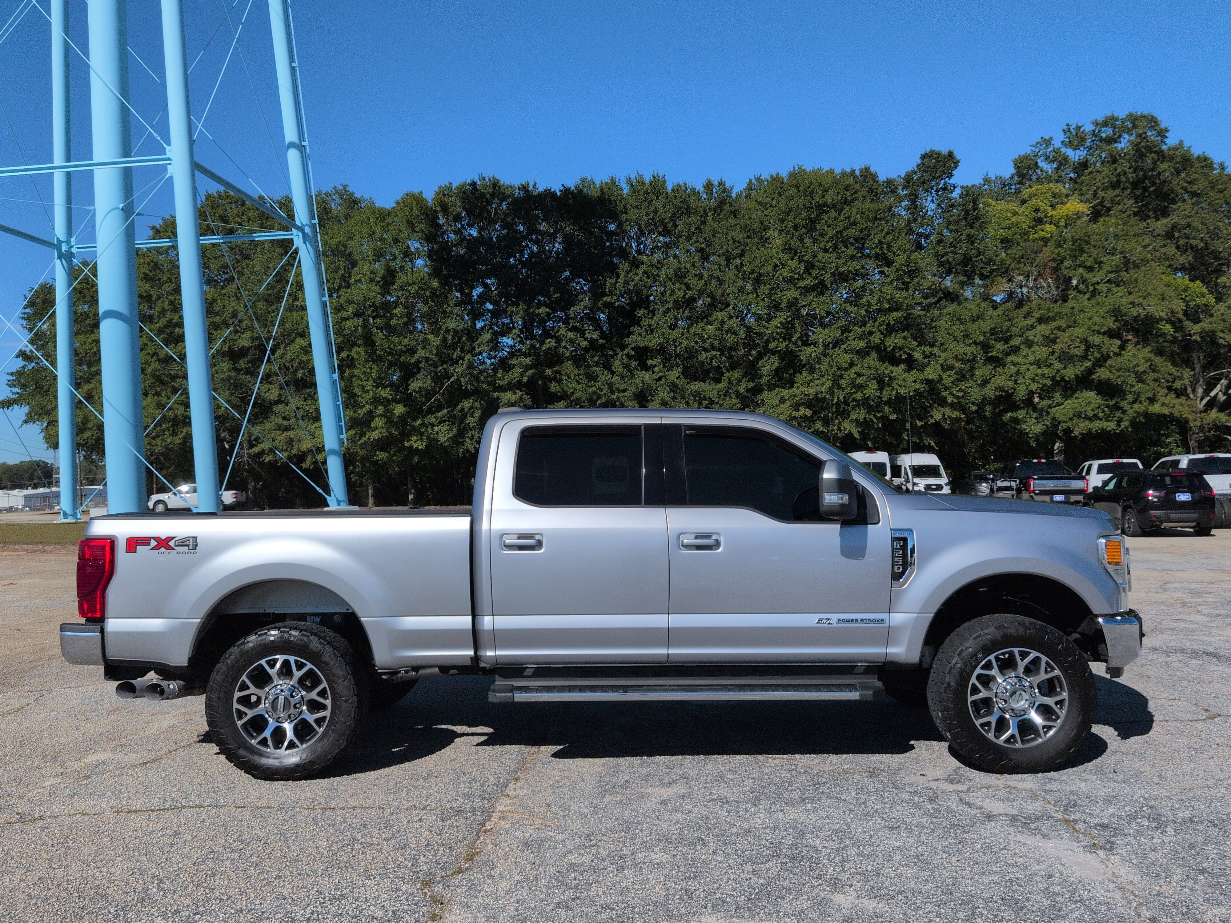 Certified 2022 Ford F250 Lariat w/ Lariat Value Package AWD/4WD image 2