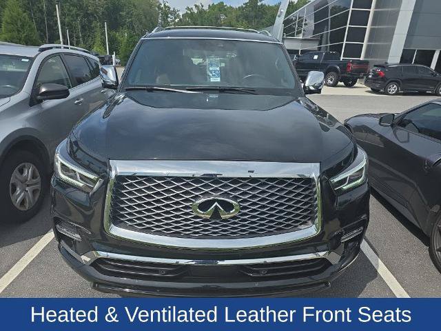 Used 2023 INFINITI QX80 Sensory w/ All-Season Package RWD image 2