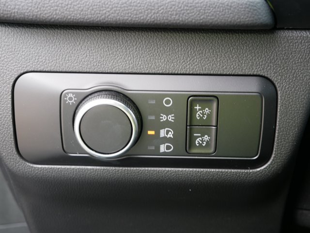 Certified 2025 Ford Escape ST-Line AWD/4WD image 19