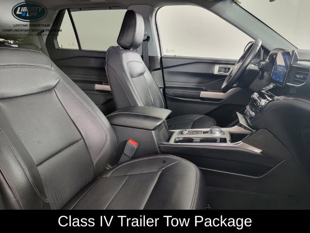 Certified 2023 Ford Explorer Limited w/ Hybrid Equipment Group 310A AWD/4WD image 19