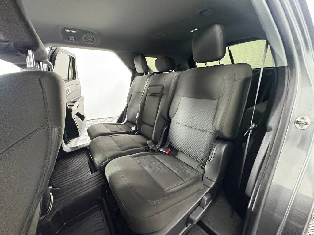 Certified 2022 Ford Explorer XLT AWD/4WD image 17