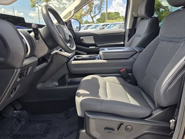 Certified 2025 Ford Expedition Active RWD image 12