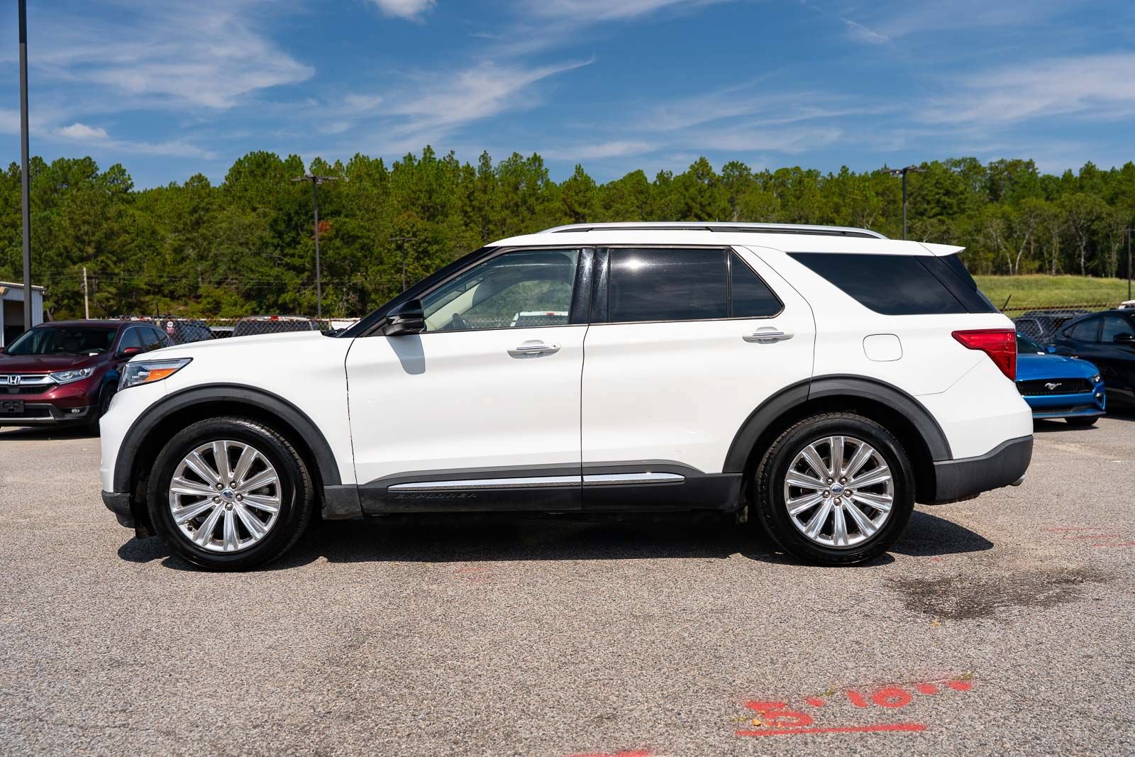 Certified 2020 Ford Explorer Limited RWD image 4