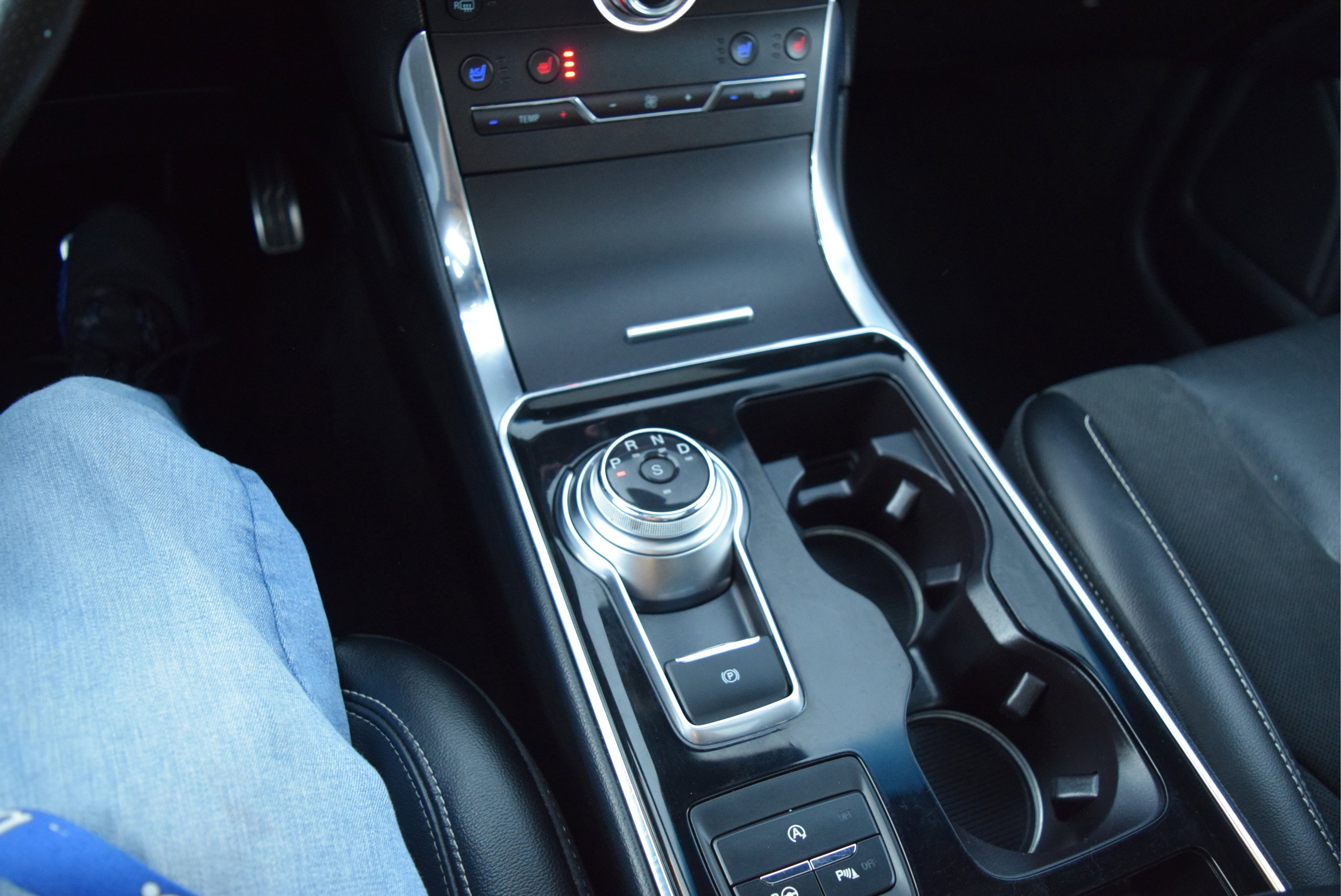 Certified 2019 Ford Edge ST w/ Equipment Group 401A image 16