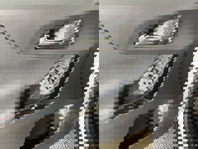 Used 2025 Chevrolet Equinox RS w/ Safety and Technology Package image 18