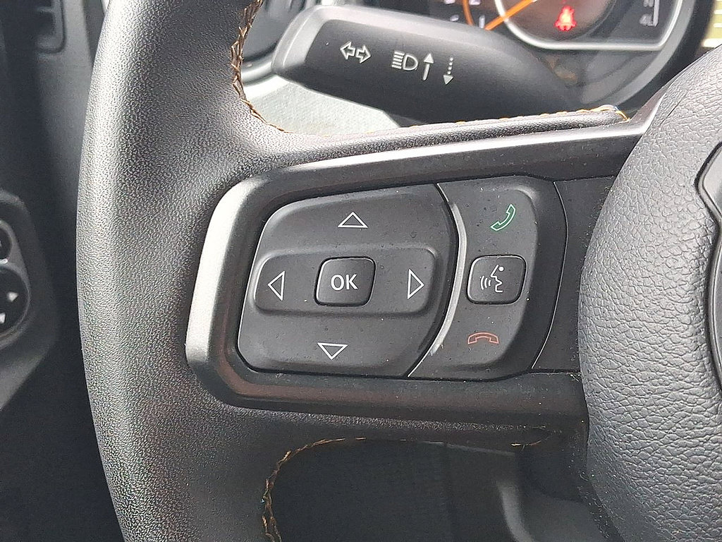 Used 2024 Jeep Wrangler Unlimited Sport AWD/4WD image 17