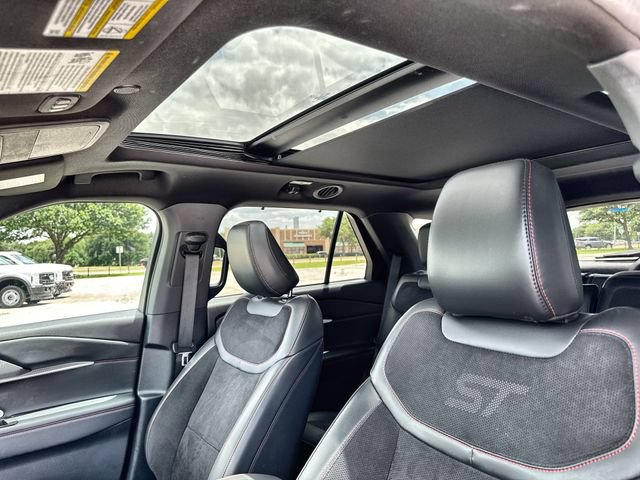 Certified 2025 Ford Explorer ST AWD/4WD image 22