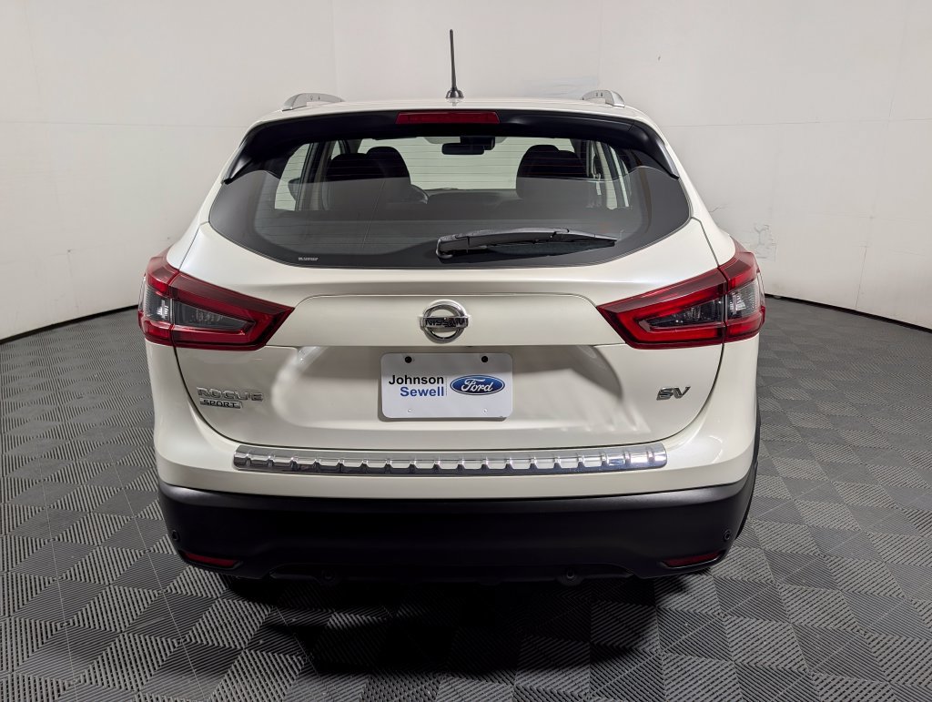 Used 2021 Nissan Rogue Sport SV FWD image 6