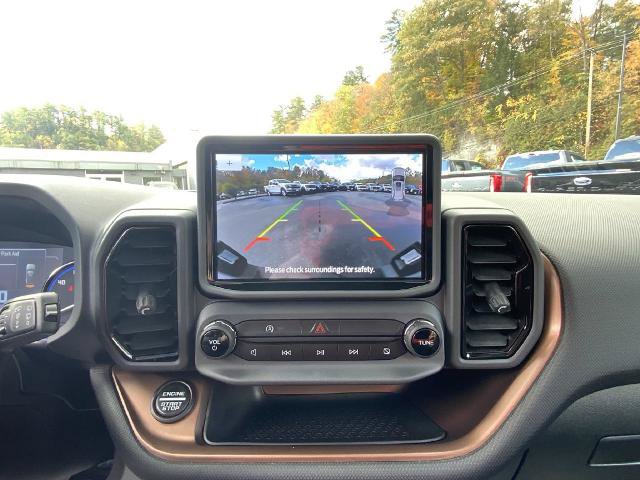 Certified 2022 Ford Bronco Sport Outer Banks w/ Tech Package AWD/4WD image 25