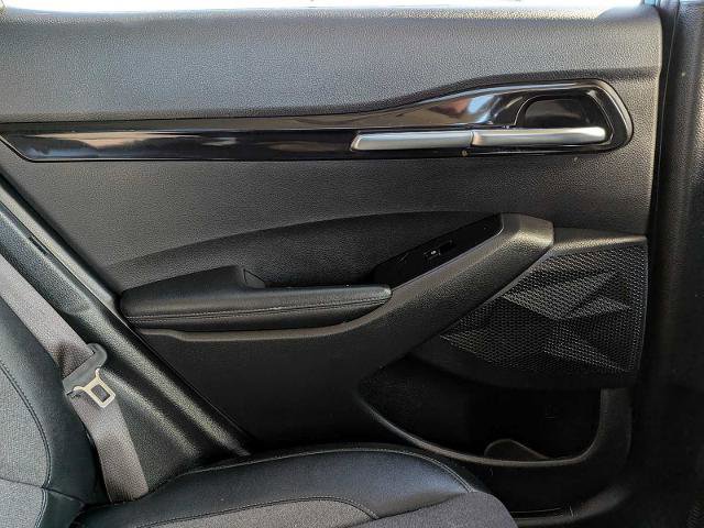 Used 2025 Kia Seltos S image 23