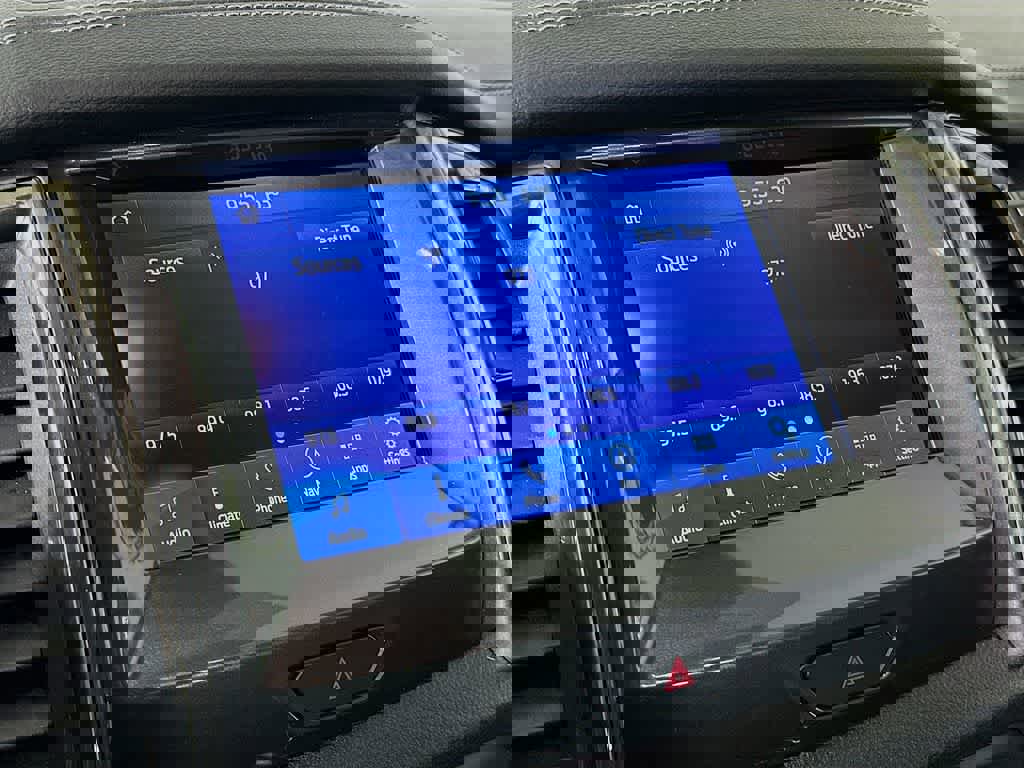 Certified 2020 Ford Ranger Lariat w/ Equipment Group 501A Mid image 19