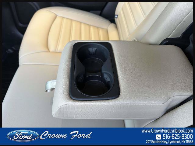 Certified 2024 Ford Edge SEL w/ Convenience Package AWD/4WD image 11
