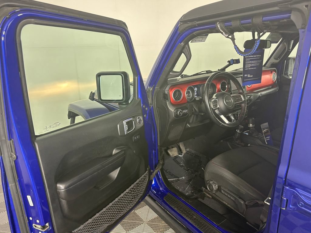 Used 2019 Jeep Wrangler Unlimited Rubicon AWD/4WD image 11