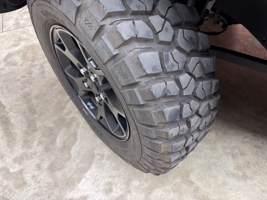 Used 2021 Jeep Wrangler Willys AWD/4WD image 29