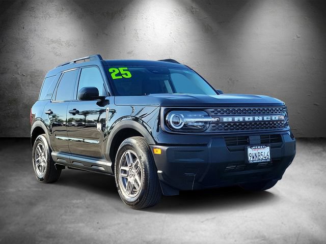 Certified 2023 Ford Bronco Sport Outer Banks w/ Tech Package AWD/4WD image 2