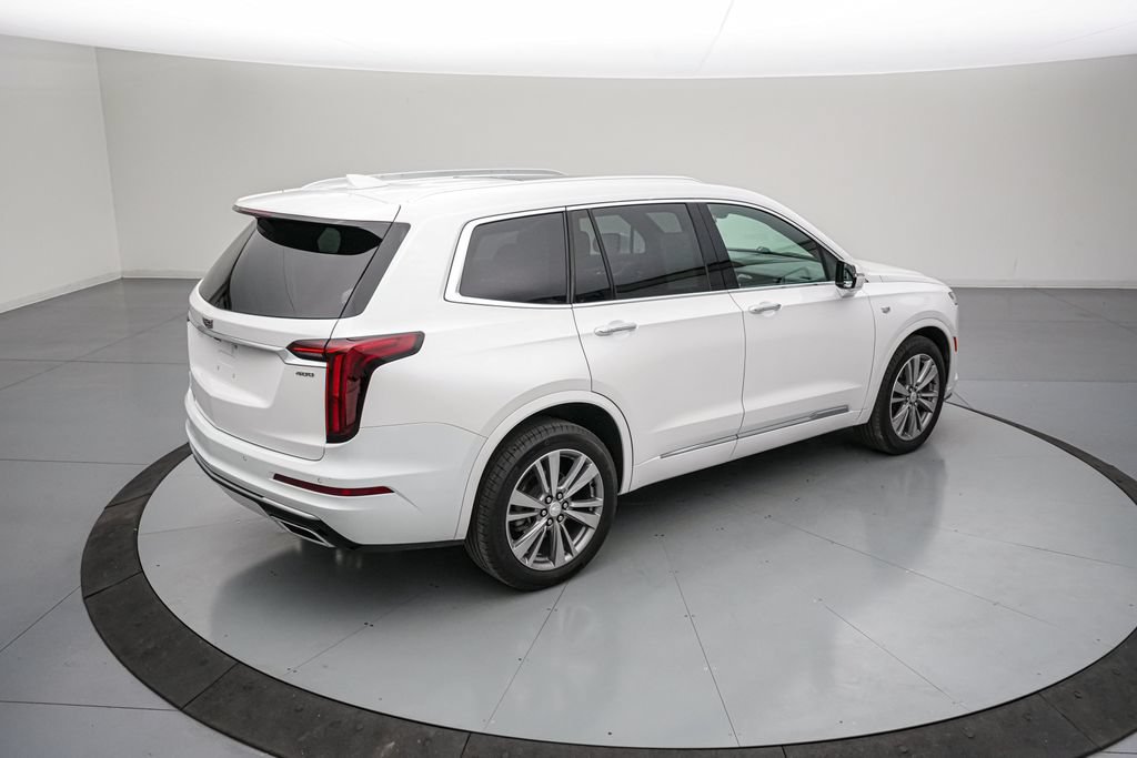 Used 2024 Cadillac XT6 Premium Luxury w/ LPO, Floor Liner Package AWD/4WD image 5