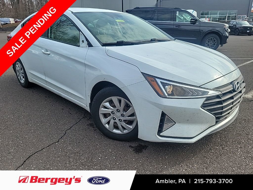 Used 2020 Hyundai Elantra SE w/ Convenience Package (C2)