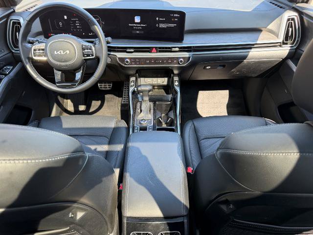 Used 2025 Kia Sorento SX Prestige AWD/4WD image 9