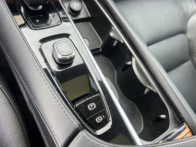 Used 2023 Volvo XC90 B6 Plus w/ Protection Package Premier AWD/4WD image 37