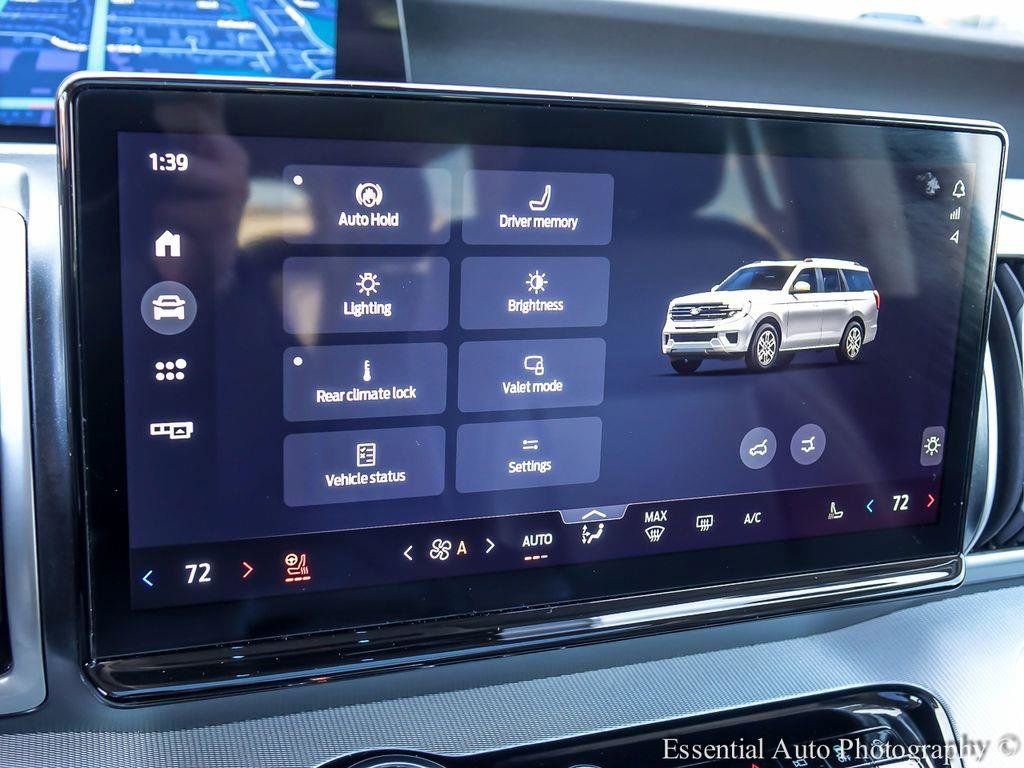 Certified 2025 Ford Expedition Active AWD/4WD image 21
