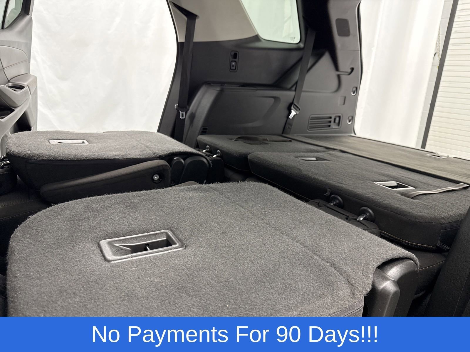 Used 2018 Chevrolet Traverse LT image 38