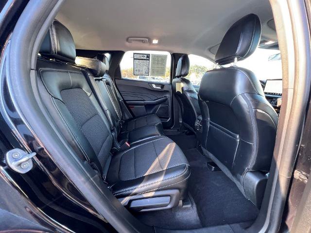 Certified 2023 Ford Escape SE image 30