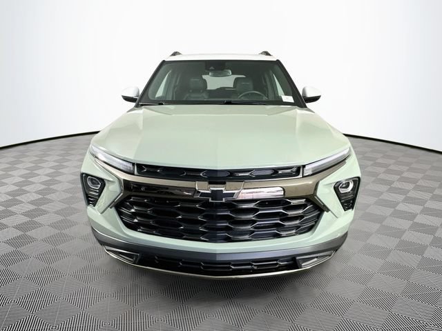 Used 2025 Chevrolet TrailBlazer ACTIV w/ Convenience Package FWD image 4