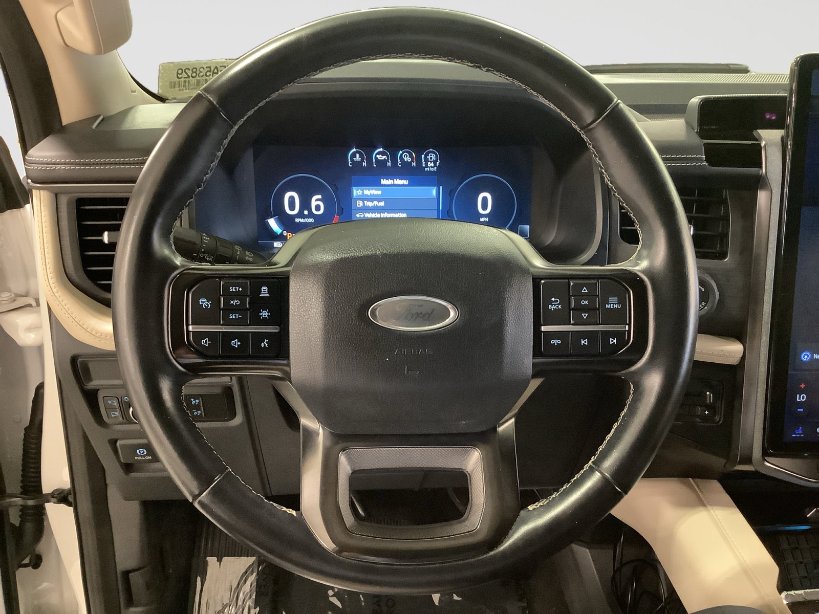 Certified 2023 Ford Expedition Platinum RWD image 12
