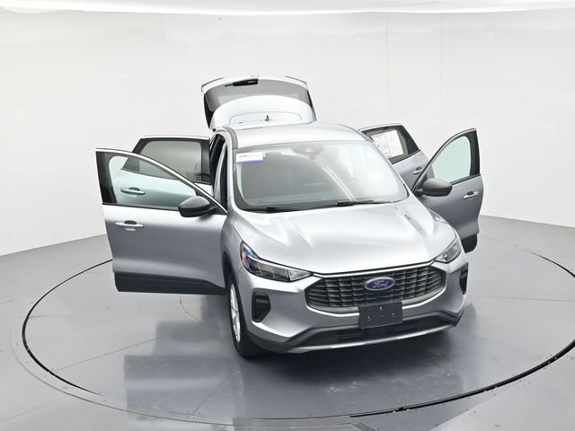 Certified 2024 Ford Escape Active AWD/4WD image 49