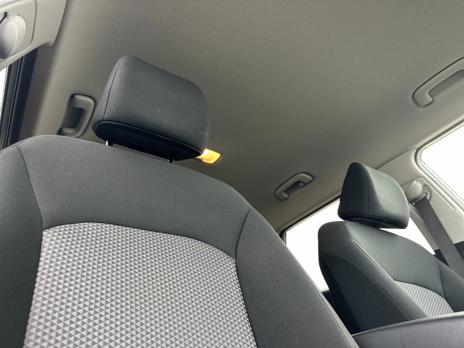 Used 2024 Kia Soul LX w/ Option Group 015 image 16