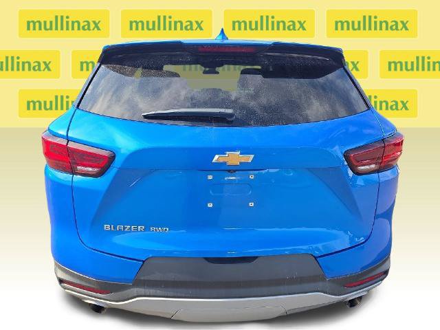 Used 2025 Chevrolet Blazer LT AWD/4WD image 30