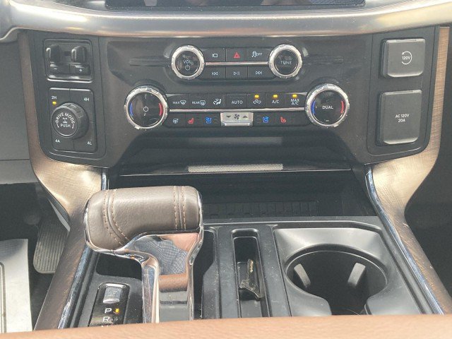 Certified 2025 Ford F150 King Ranch AWD/4WD image 14
